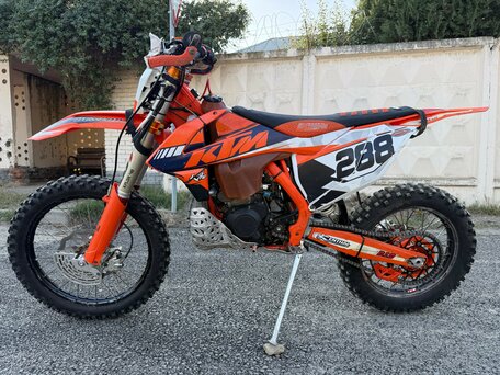 2017 KTM 300 EXC, красный, 590000 рублей, вид 4