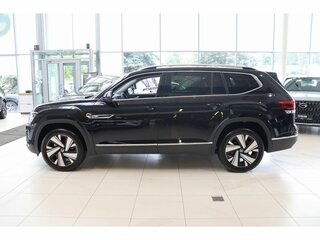 2026 Volkswagen Teramont X I Рестайлинг (China Market), чёрный, 5750000 рублей, вид 3