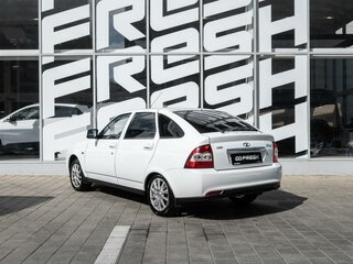 2014 Lada (ВАЗ) Priora I Рестайлинг, белый, 790000 рублей, вид 2