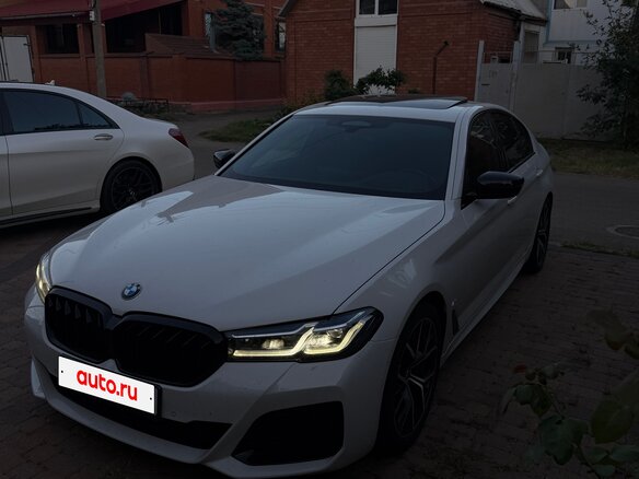 2023 BMW 5 серии 530i VII (G30/G31/G38) Рестайлинг, белый, 5090000 рублей
