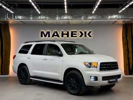 Toyota Sequoia II