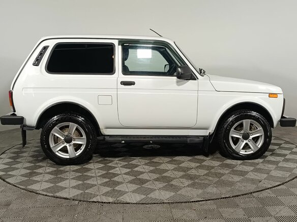 2023 Lada (ВАЗ) Niva Legend I, белый, 780000 рублей - вид 7