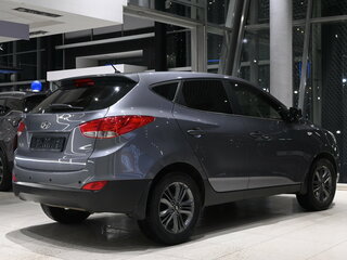 2015 Hyundai ix35 I Рестайлинг, серый, 1375000 рублей, вид 5