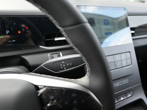 2026 Jaecoo J6, чёрный, 2330000 рублей - вид 19