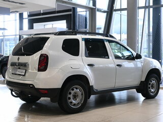 2016 Renault Duster I Рестайлинг, белый, 680000 рублей, вид 5