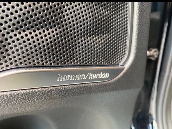 2023 Hyundai Santa Fe IV Рестайлинг, чёрный, 4580000 рублей - вид 12