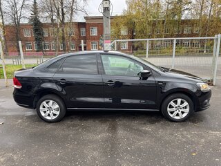2012 Volkswagen Polo V, чёрный, 890000 рублей, вид 2