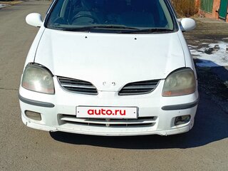 1999 Nissan Tino, белый, 200000 рублей, вид 2