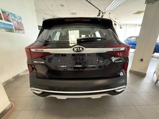2022 Kia Seltos I, чёрный, 3050000 рублей, вид 5