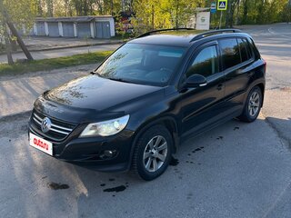 2010 Volkswagen Tiguan I, чёрный, 980000 рублей, вид 1
