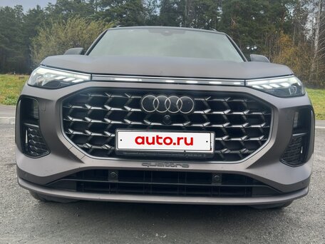 2023 Audi Q6 50 TFSI, коричневый, 8200000 рублей, вид 3
