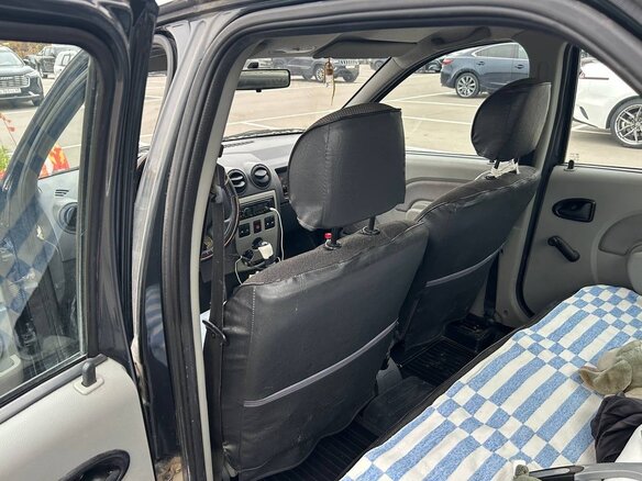 2009 Renault Logan I, серый, 450000 рублей - вид 7