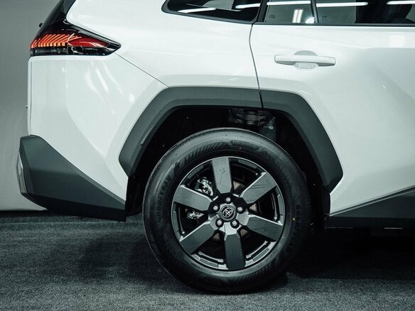 2026 Toyota RAV4 VI (XA60), белый, 4250000 рублей - вид 13
