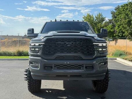 2026 RAM 3500, серый, 16480000 рублей, вид 2