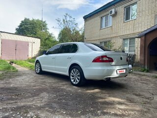 2012 Skoda Superb II, белый, 1379000 рублей, вид 4