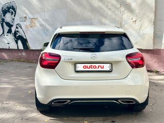 2017 Mercedes-Benz A-Класс 180 III (W176) Рестайлинг, белый, 1450000 рублей, вид 5