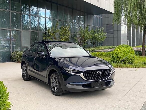 2022 Mazda CX-30 I, синий, 1400000 рублей - вид 2