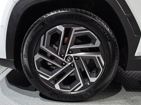 2025 Hyundai Tucson IV Рестайлинг, белый, 4160000 рублей - вид 2