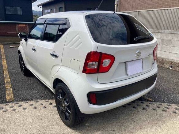 2022 Suzuki Ignis III Рестайлинг, белый, 768000 рублей - вид 5