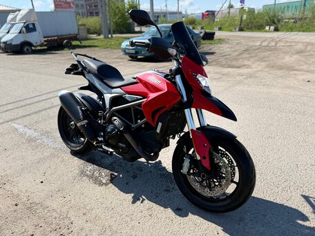 2013 Ducati Hyperstrada, красный, 650000 рублей, вид 2