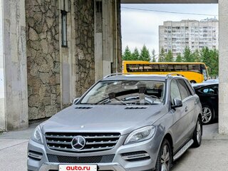 2014 Mercedes-Benz M-Класс 500 III (W166), серый, 3450000 рублей, вид 1