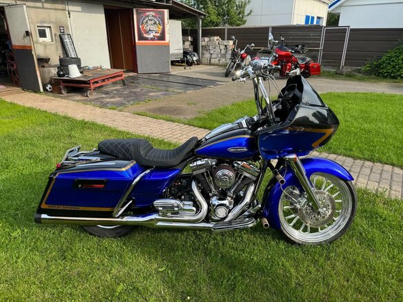 2007 Harley-Davidson CVO Road Glide, синий, 1000000 рублей - вид 5