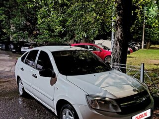 2017 Lada (ВАЗ) Granta I, белый, 405000 рублей, вид 2