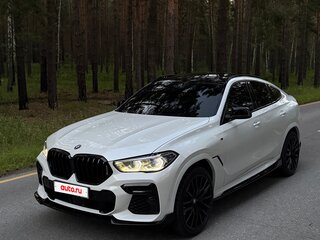 2021 BMW X6 40i III (G06), белый, 9100000 рублей, вид 1