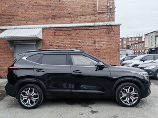 2021 Kia Seltos I, чёрный, 2230000 рублей, вид 4