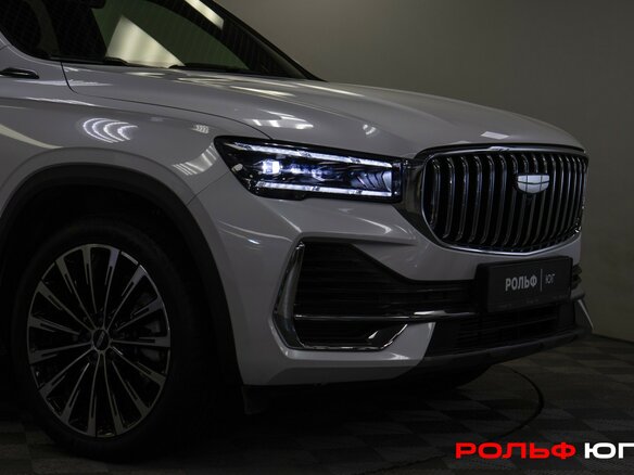 2025 Geely Monjaro (Xingyue L) I Рестайлинг (China Market), белый, 3788000 рублей - вид 22