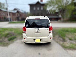 2017 Toyota Porte II, серый, 1200000 рублей, вид 4