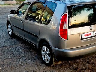 2009 Skoda Roomster I, серый, 670000 рублей, вид 2