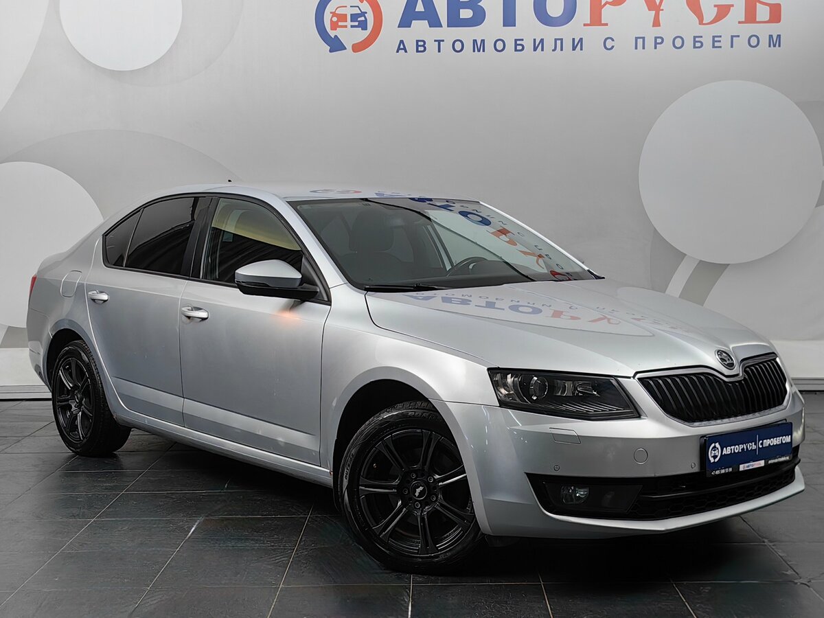 Открыть фотографии: Skoda Octavia III (A7)