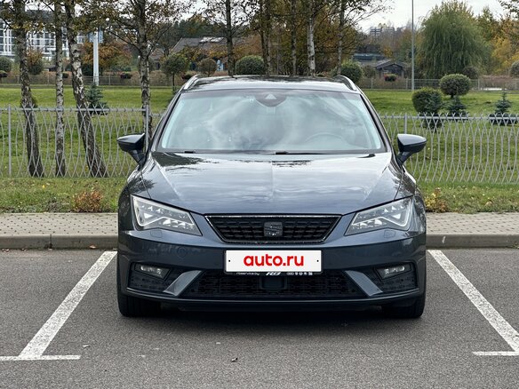2018 SEAT Leon III Рестайлинг, серый, 1200000 рублей - вид 1