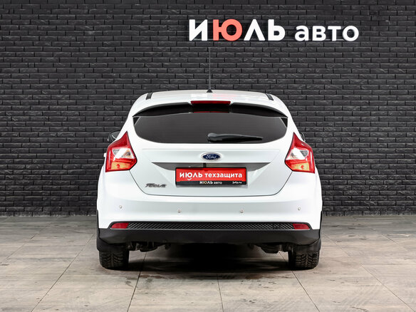 2012 Ford Focus III, белый, 850000 рублей - вид 5