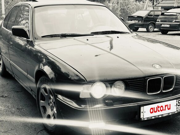 1990 BMW 5 серии 520i III (E34), синий, 400000 рублей - вид 4