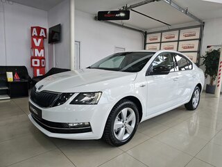 2018 Skoda Octavia III (A7) Рестайлинг, белый, 1777000 рублей, вид 1