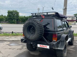 1993 Jeep Cherokee II (XJ), чёрный, 800000 рублей, вид 4
