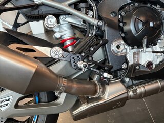2025 BMW S 1000 RR, белый, 3390000 рублей, вид 4