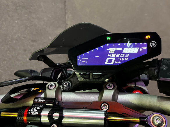 2014 Yamaha MT-09 (FZ-09), фиолетовый, 600000 рублей - вид 4