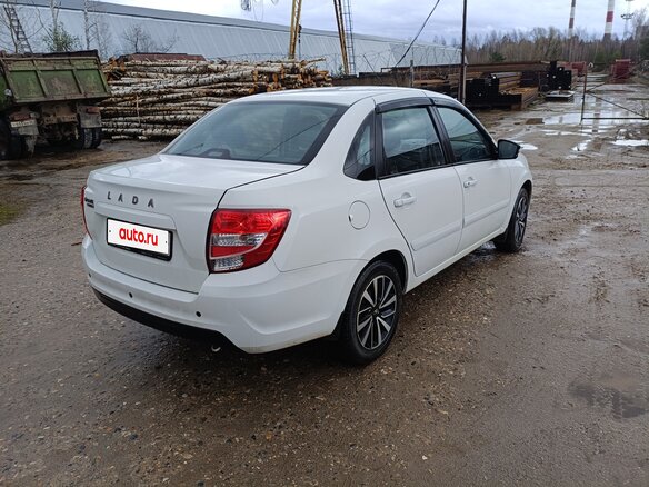 2019 Lada (ВАЗ) Granta I Рестайлинг, белый, 680000 рублей - вид 3