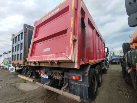 2021 Mercedes-Benz Arocs, красный, 9627300 рублей, вид 3