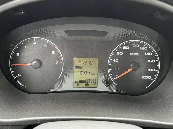 2013 Lada (ВАЗ) Granta I, красный, 275400 рублей - вид 9