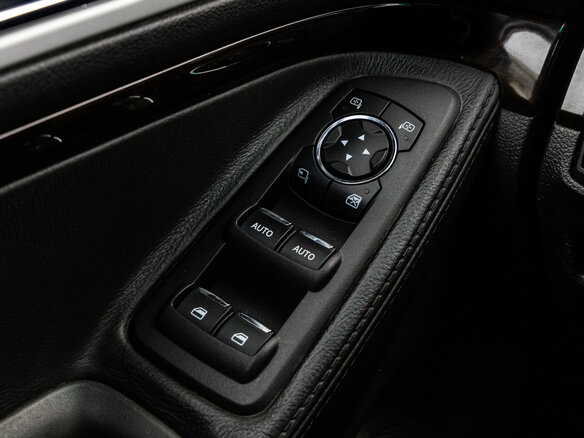 2014 Ford Explorer V, белый, 1899000 рублей - вид 16
