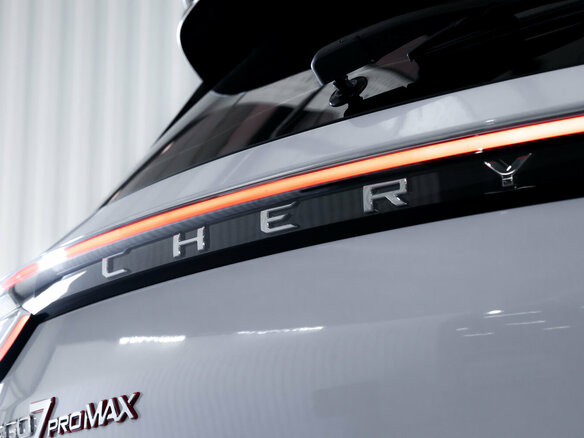 2025 Chery Tiggo 7 Pro Max I Рестайлинг, белый - вид 11
