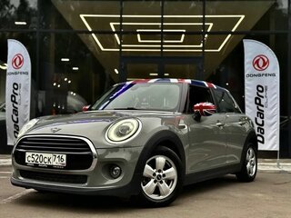 2020 Mini Hatch Cooper III (F55/F56) Рестайлинг, серый, 1900000 рублей, вид 3