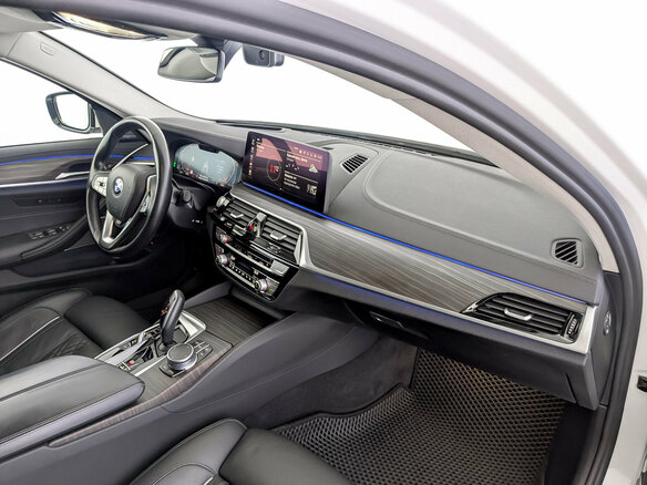 2021 BMW 5 серии 530i xDrive VII (G30/G31/G38) Рестайлинг, белый - вид 10
