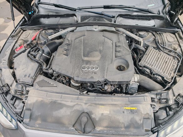 2019 Audi A4 45 TDI V (B9) Рестайлинг, серый, 3750000 рублей - вид 19