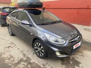 2013 Hyundai Solaris I, серый, 750000 рублей, вид 2