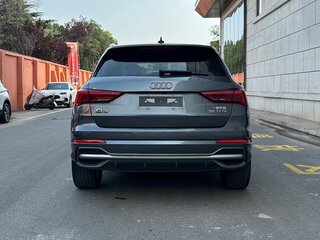 2022 Audi Q3 35 TFSI II (F3), серый, 2229000 рублей, вид 4